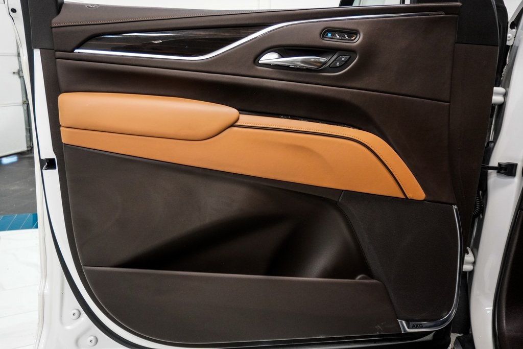 2022 Cadillac Escalade ESV Sport photo 34