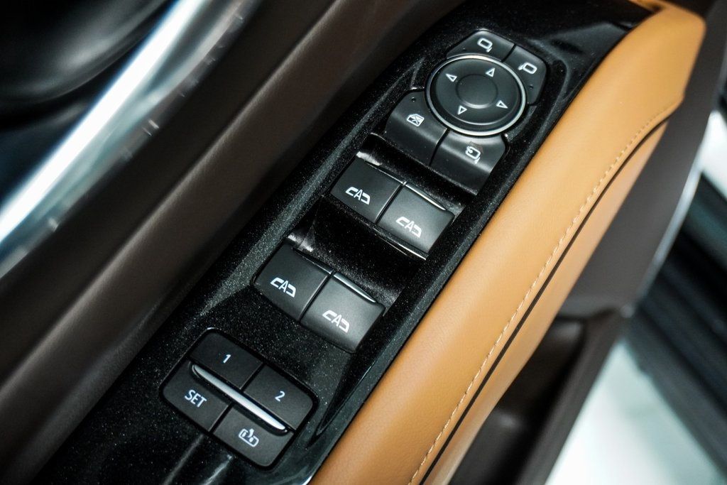 2022 Cadillac Escalade ESV Sport photo 35
