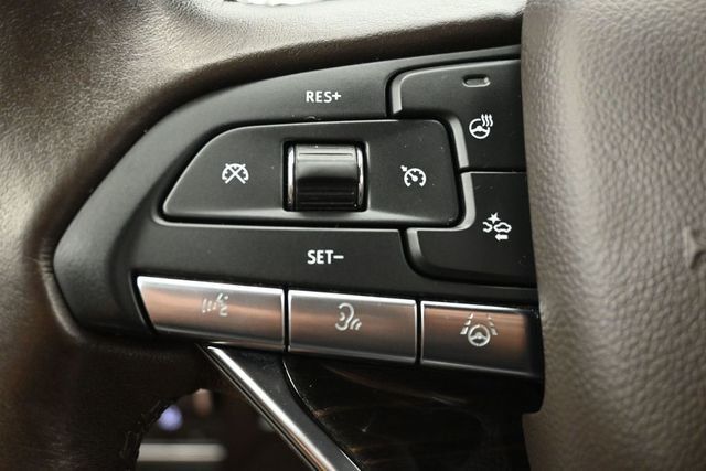 2022 Cadillac Escalade ESV 4WD 4dr Sport - 23038675 - 22
