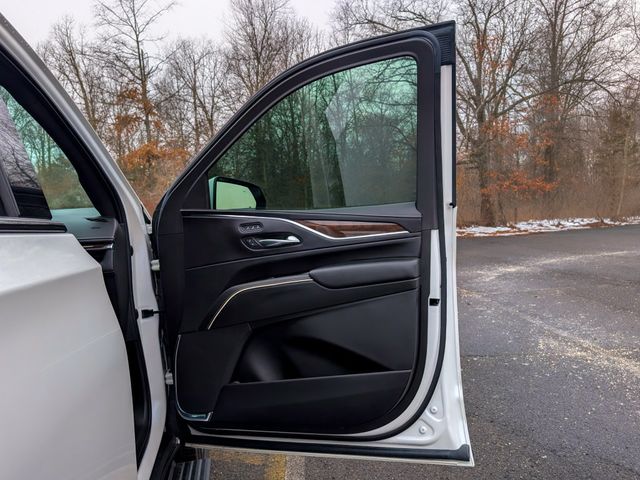 2022 Cadillac Escalade ESV 4WD 4dr Sport Platinum - 23008725 - 12