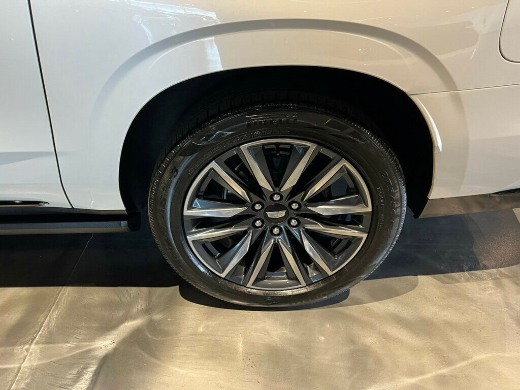 2022 Cadillac Escalade ESV Sport photo 11
