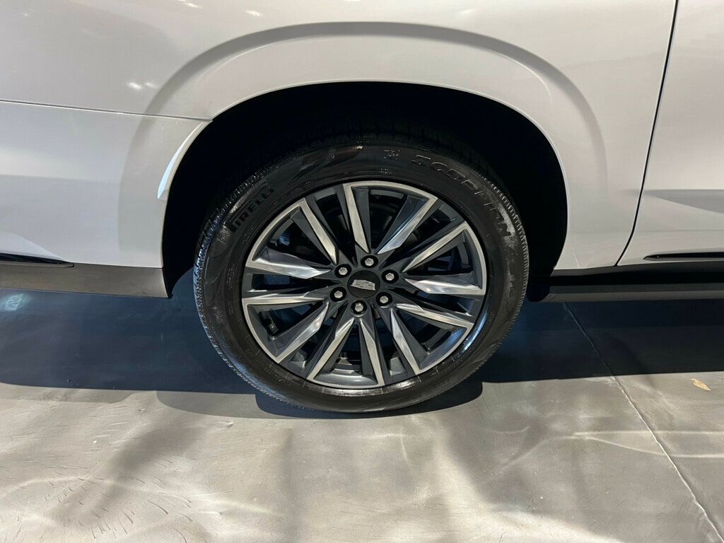 2022 Cadillac Escalade ESV Sport photo 12