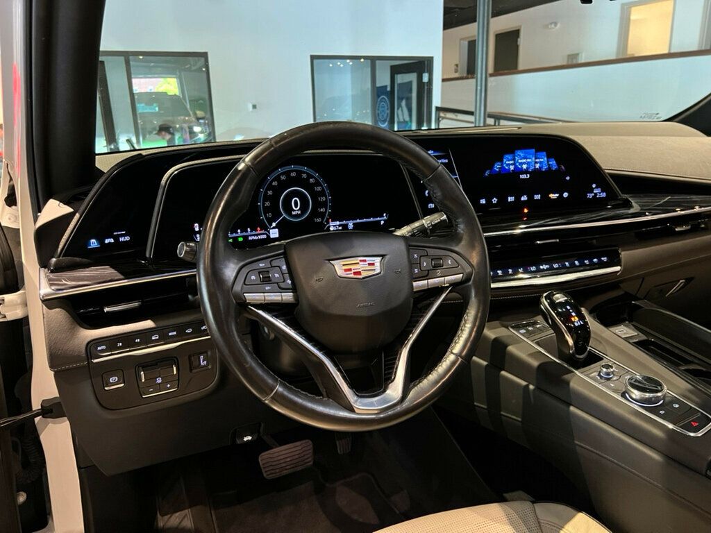 2022 Cadillac Escalade ESV Sport photo 18