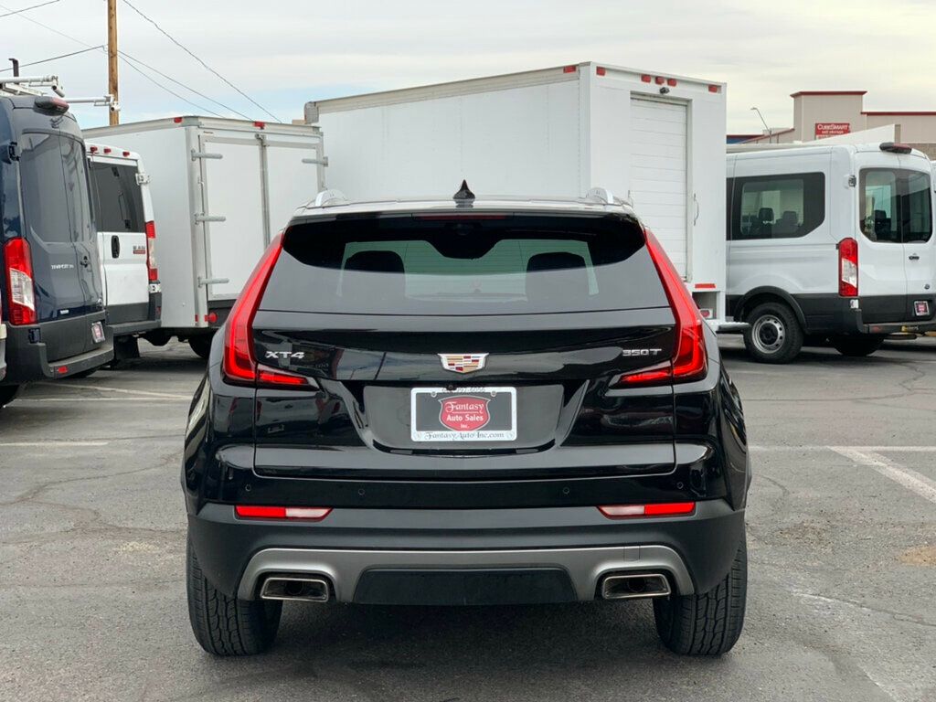 2022 Cadillac XT4 Premium Luxury photo 13
