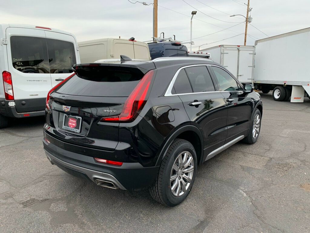 2022 Cadillac XT4 Premium Luxury photo 15