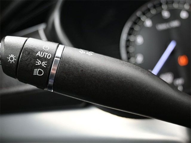 2022 Cadillac XT4 FWD 4dr Premium Luxury - 22968326 - 28