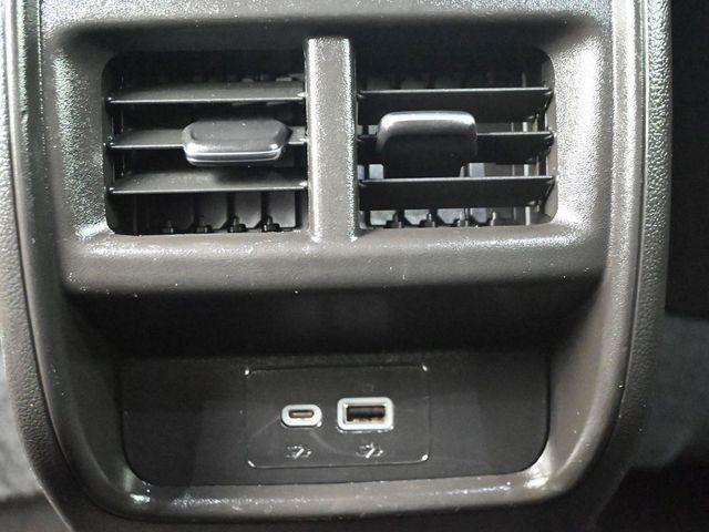 2022 Cadillac XT4 FWD 4dr Premium Luxury - 22996090 - 16