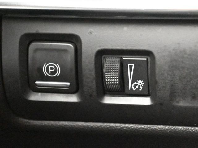 2022 Cadillac XT4 FWD 4dr Premium Luxury - 22996090 - 30