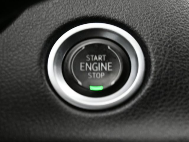 2022 Cadillac XT4 FWD 4dr Premium Luxury - 22996090 - 31