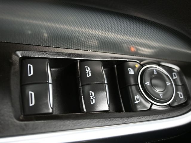 2022 Cadillac XT4 FWD 4dr Premium Luxury - 22996090 - 32