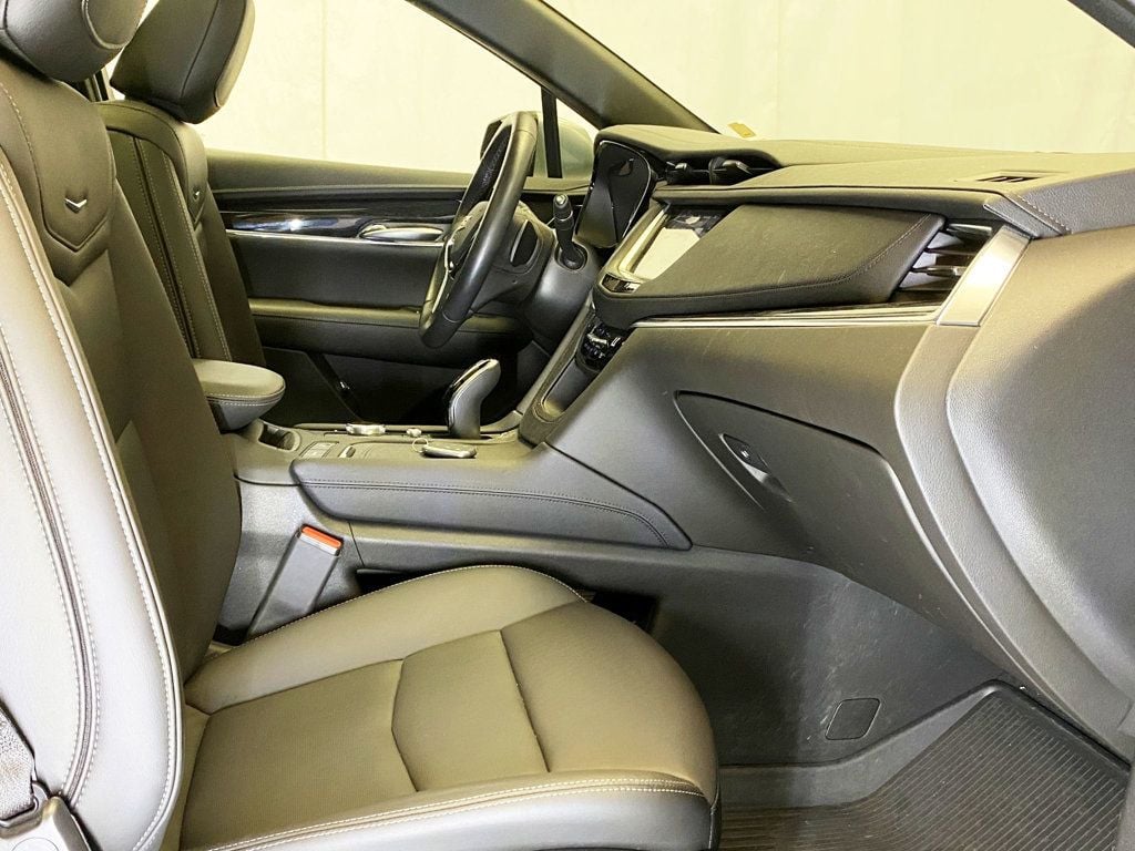 2022 Cadillac XT5 Premium Luxury photo 42