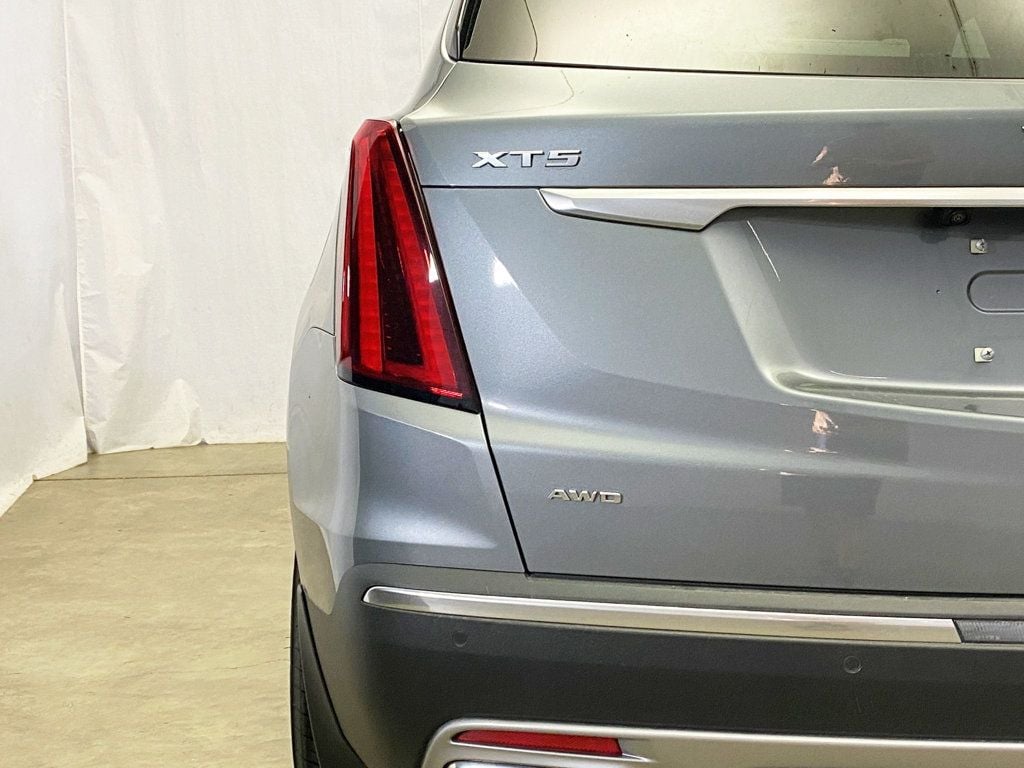 2022 Cadillac XT5 Premium Luxury photo 4