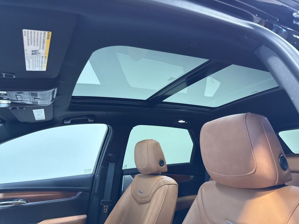 2022 Cadillac XT5 AWD 4dr Premium Luxury - 23027776 - 28