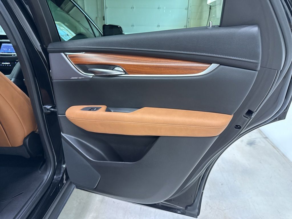 2022 Cadillac XT5 AWD 4dr Premium Luxury - 23027776 - 39