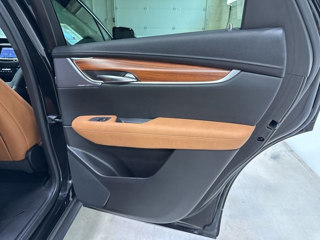 2022 Cadillac XT5 AWD 4dr Premium Luxury - 23027776 - 39