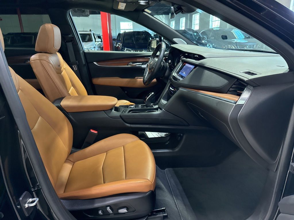 2022 Cadillac XT5 AWD 4dr Premium Luxury - 23027776 - 40