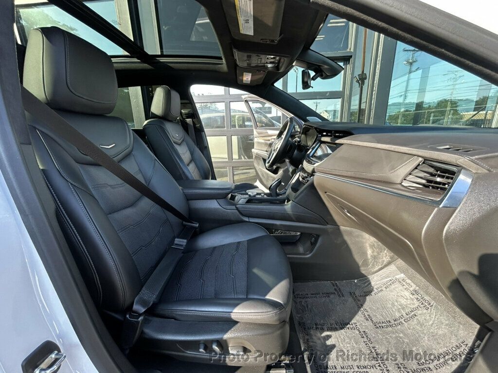 2022 Cadillac XT5 AWD 4dr Premium Luxury - 23075537 - 23