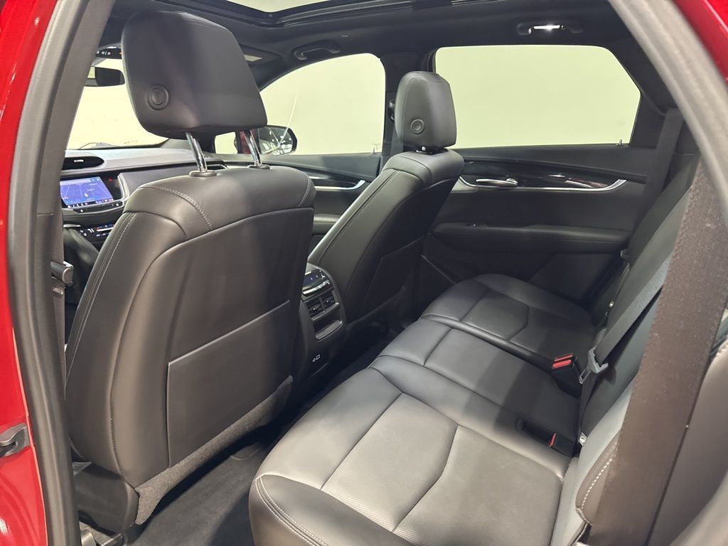 2022 Cadillac XT5 FWD 4dr Premium Luxury - 23000778 - 37