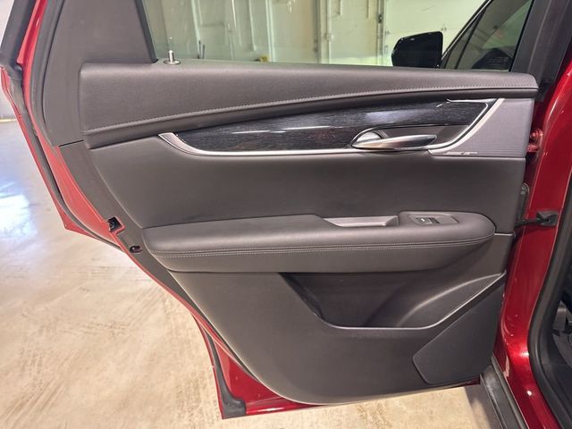 2022 Cadillac XT5 FWD 4dr Premium Luxury - 23000778 - 40