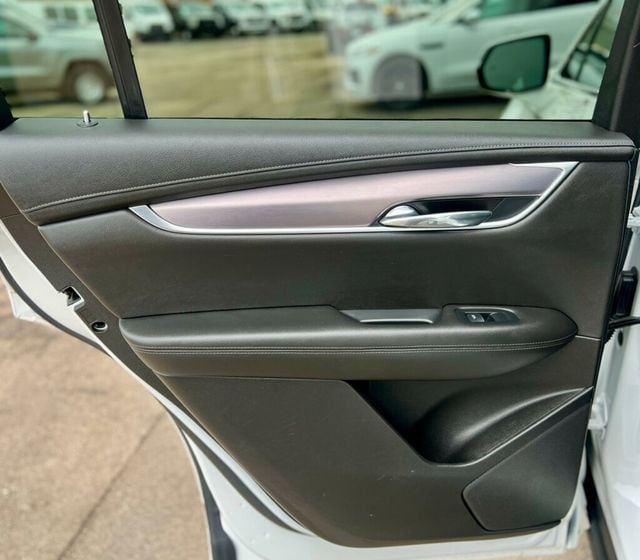 2022 Cadillac XT6 FWD 4dr Luxury - 22986714 - 16