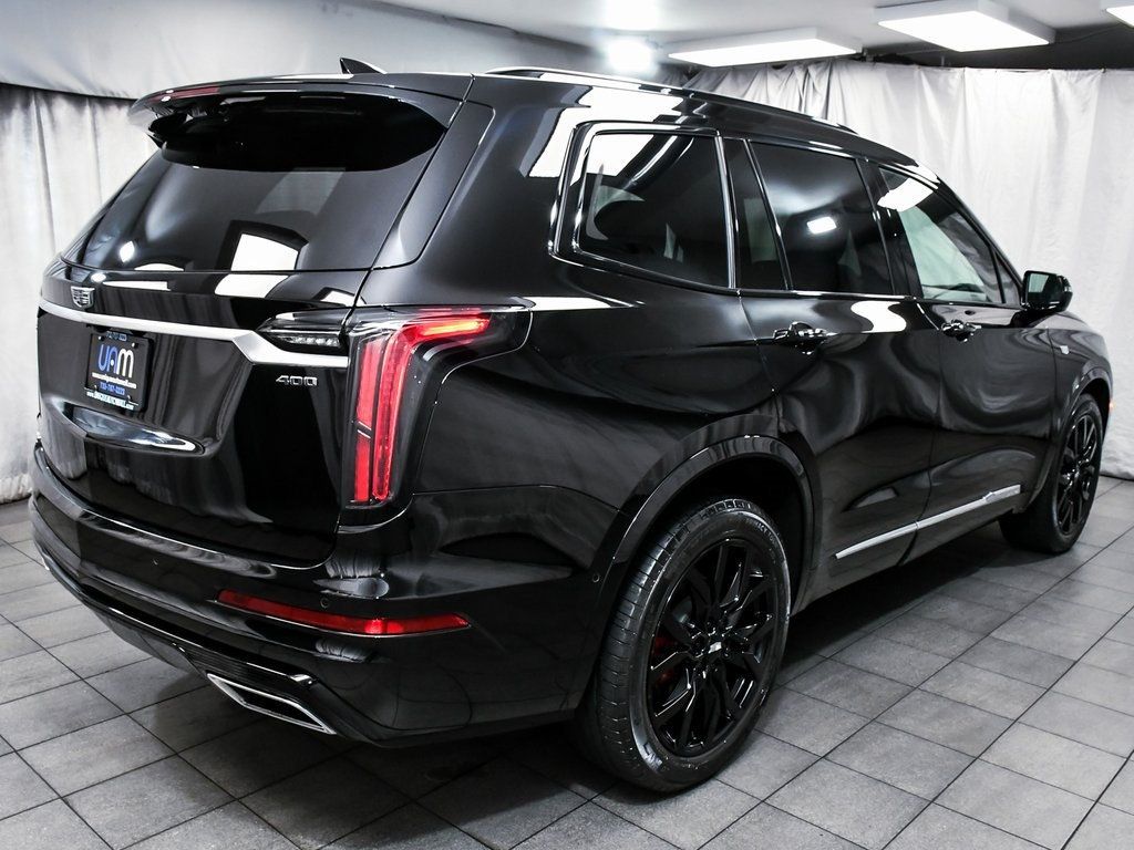 2022 Cadillac XT6 Sport photo 6