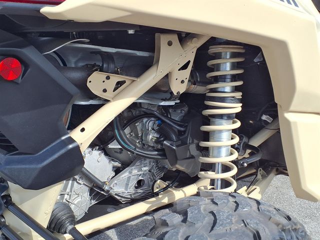 2022 Can-Am MAVERICK X3 Max DS Turbo RR - 23007468 - 12