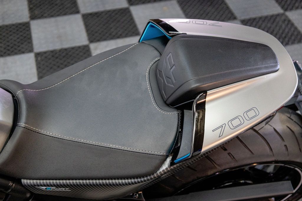 2022 CF  MOTO CLX 700 SPORT NAKED SPORT BIKE!!! - 23049067 - 14