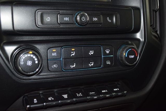 2022 Chevrolet Silverado 5500HD Work Truck photo 19