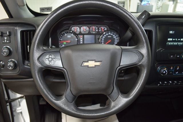 2022 Chevrolet Silverado 5500HD Work Truck photo 23