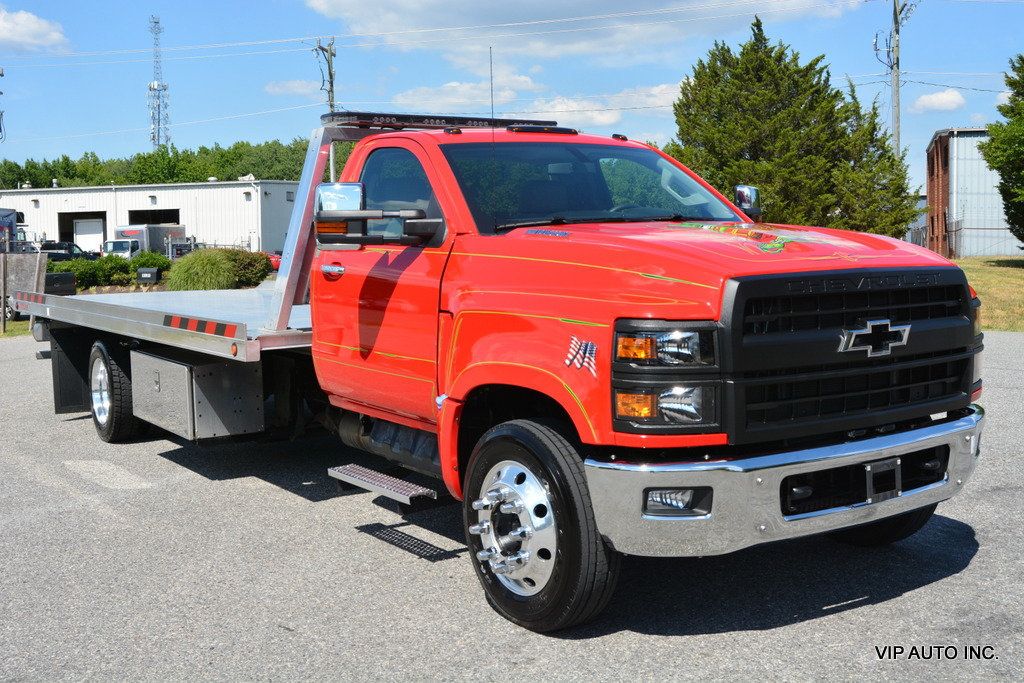 2022 Chevrolet 5500HD LCF Diesel 2WD Reg Cab 200" - 22506016 - 0