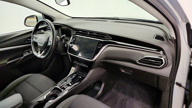 2022 Chevrolet Bolt EUV 4dr LT w/ Comfort & Driver Confidence Packages - 23018217 - 23