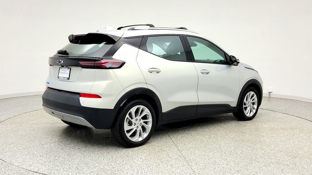 2022 Chevrolet Bolt EUV 4dr LT w/ Comfort & Driver Confidence Packages - 23018217 - 4