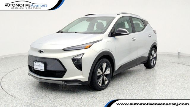 2022 Chevrolet Bolt EUV 4dr LT with Convenience, Comfort & Driver Confidence Packages - 22953851 - 0