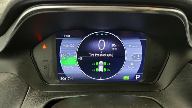 2022 Chevrolet Bolt EUV 4dr LT with Convenience, Comfort & Driver Confidence Packages - 22953851 - 11