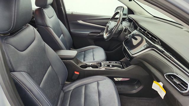 2022 Chevrolet Bolt EUV 4dr LT with Convenience, Comfort & Driver Confidence Packages - 22953851 - 16