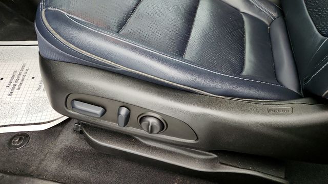 2022 Chevrolet Bolt EUV 4dr LT with Convenience, Comfort & Driver Confidence Packages - 22956515 - 9