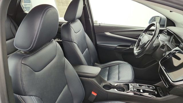 2022 Chevrolet Bolt EUV 4dr LT with Convenience, Comfort & Driver Confidence Packages - 22956515 - 22