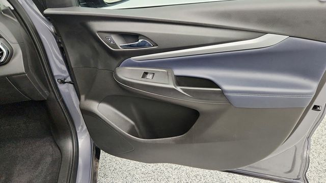 2022 Chevrolet Bolt EUV 4dr LT with Convenience, Comfort & Driver Confidence Packages - 22956515 - 24