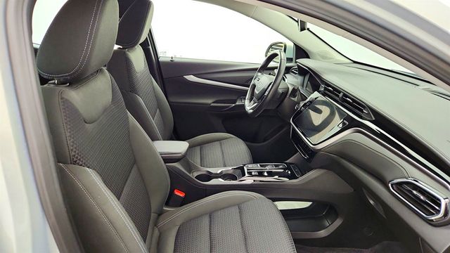 2022 Chevrolet Bolt EUV FWD 4dr LT - 23018217 - 22