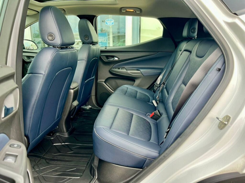 2022 Chevrolet Bolt EUV Premier photo 15
