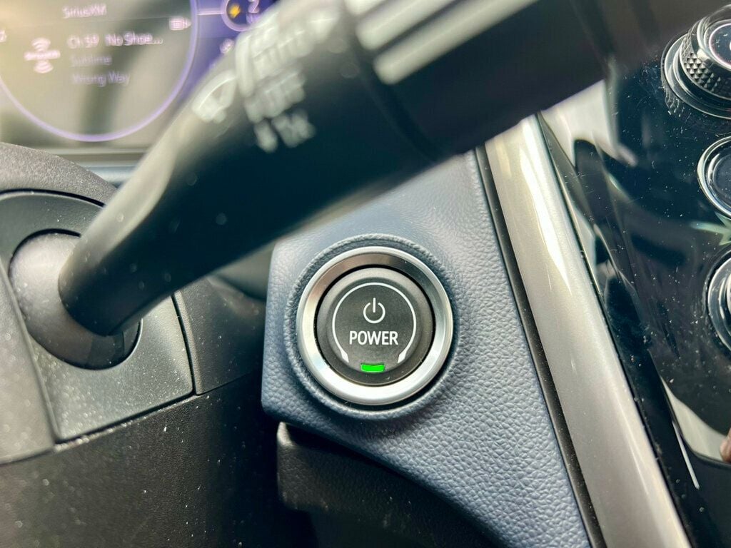 2022 Chevrolet Bolt EUV Premier photo 20