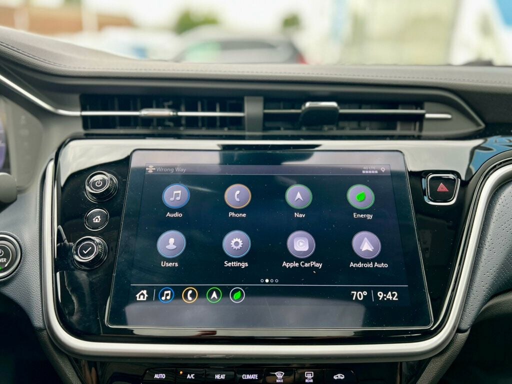 2022 Chevrolet Bolt EUV Premier photo 21
