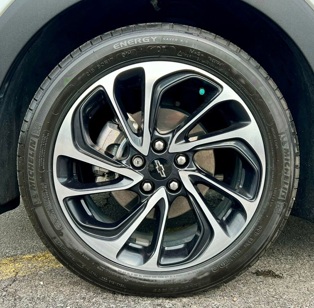 2022 Chevrolet Bolt EUV Premier photo 31