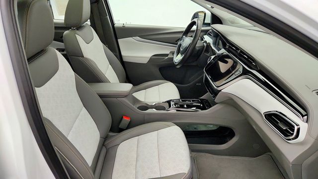 2022 Chevrolet Bolt EUV FWD Premier w/ Sun & Sound & Super Cruise Packages - 23098457 - 23