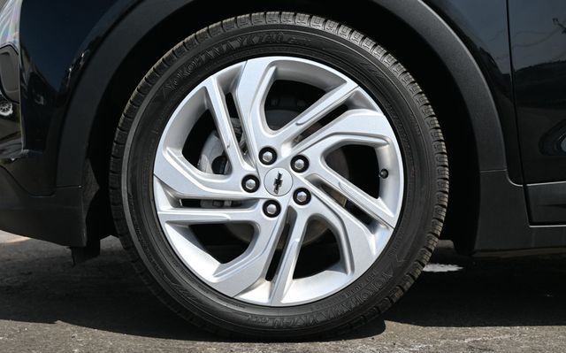 2022 Chevrolet Bolt EV LT Comfort/Convenience Package Driver Confidence Package - 23003582 - 6