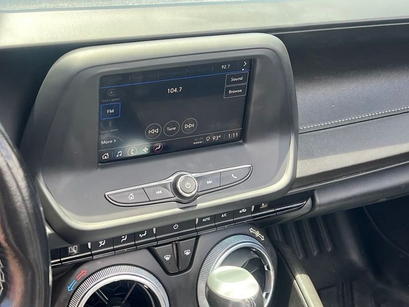 2022 Chevrolet Camaro 1LT photo 14
