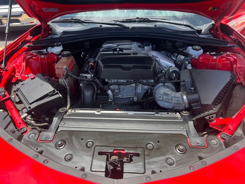 2022 Chevrolet Camaro 1LT photo 18