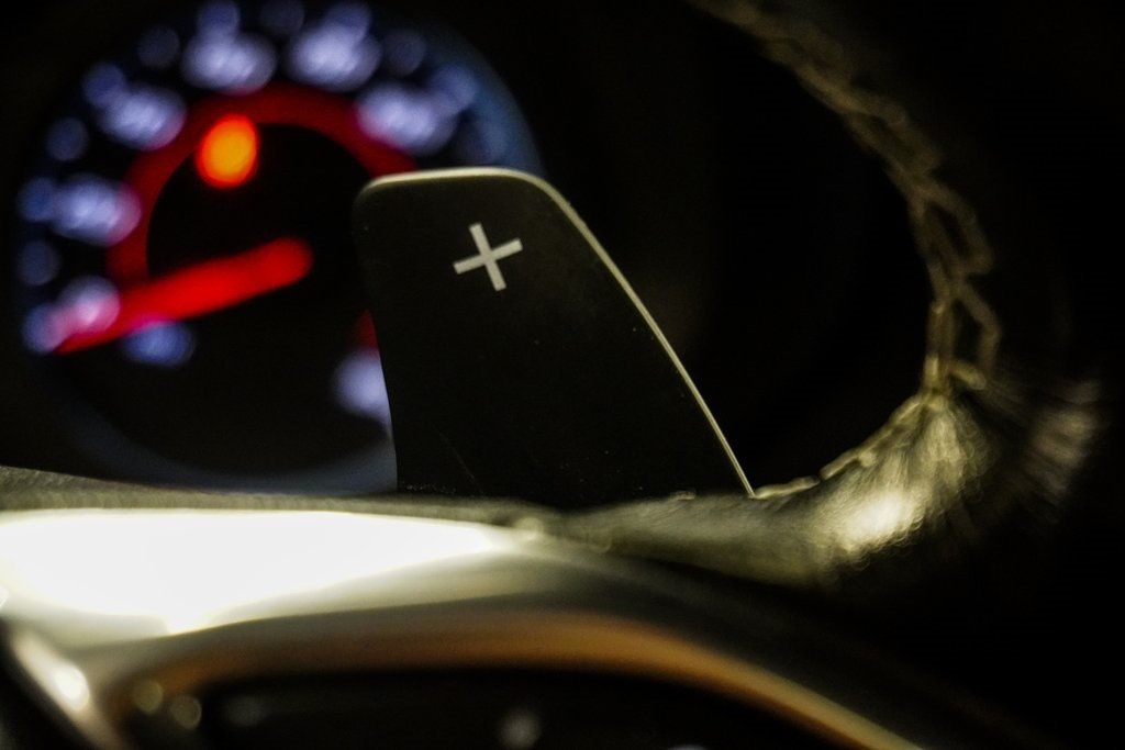 2022 Chevrolet Camaro 1LT photo 26