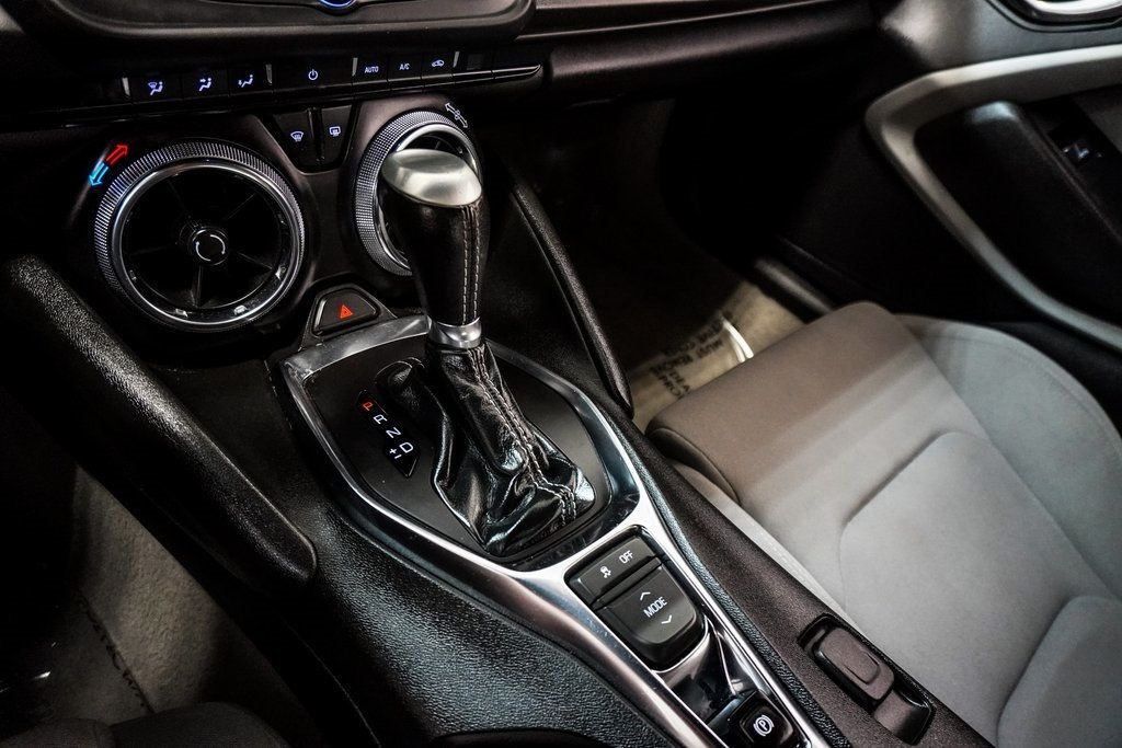 2022 Chevrolet Camaro 1LT photo 36
