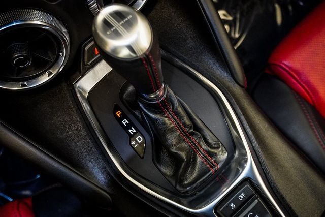 2022 Chevrolet Camaro 2dr Convertible 2LT - 22955512 - 22